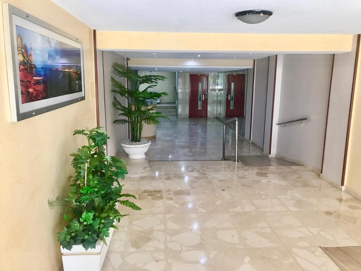 Calle Gambo Apartment Benidorm Eksteriør billede